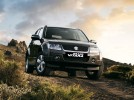 Suzuki p�in�� slevy, sadu zimn�ch pneumatik a rok poji�t�n� zdarma