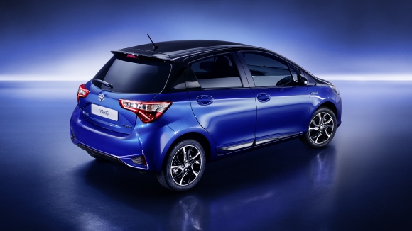 toyota yaris second facelift 2017