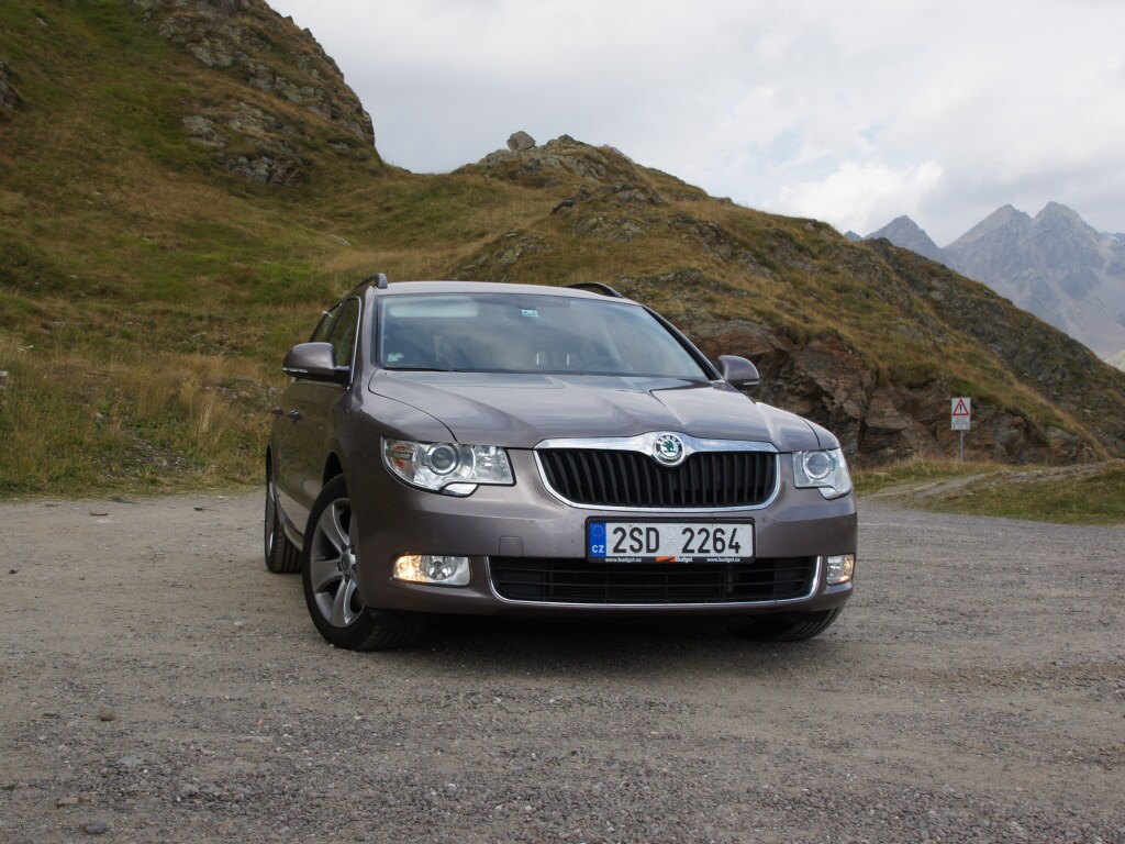 Za kolik jezdí Škoda Superb Combi 2.0 TDI-CR?