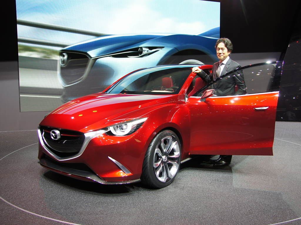 AUTOSALON ŽENEVA 2014 - Mazda Hazumi, aneb předobraz nové Mazda 2