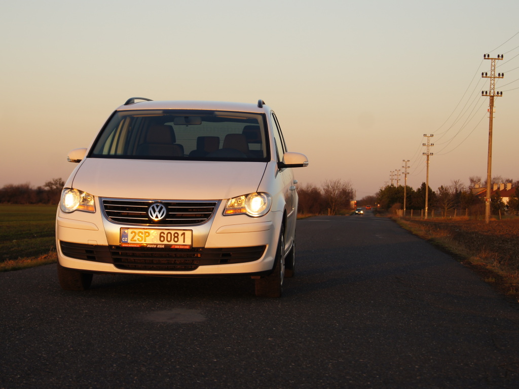 Recenze ojetin: Volkswagen Touran - ceněný a občas zlobivý