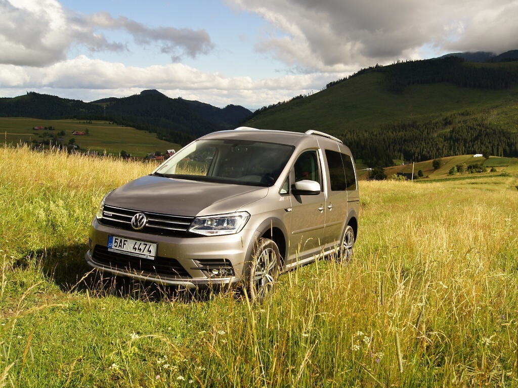 Test: Volkswagen Caddy Alltrack - užitkáč v luxusním balení