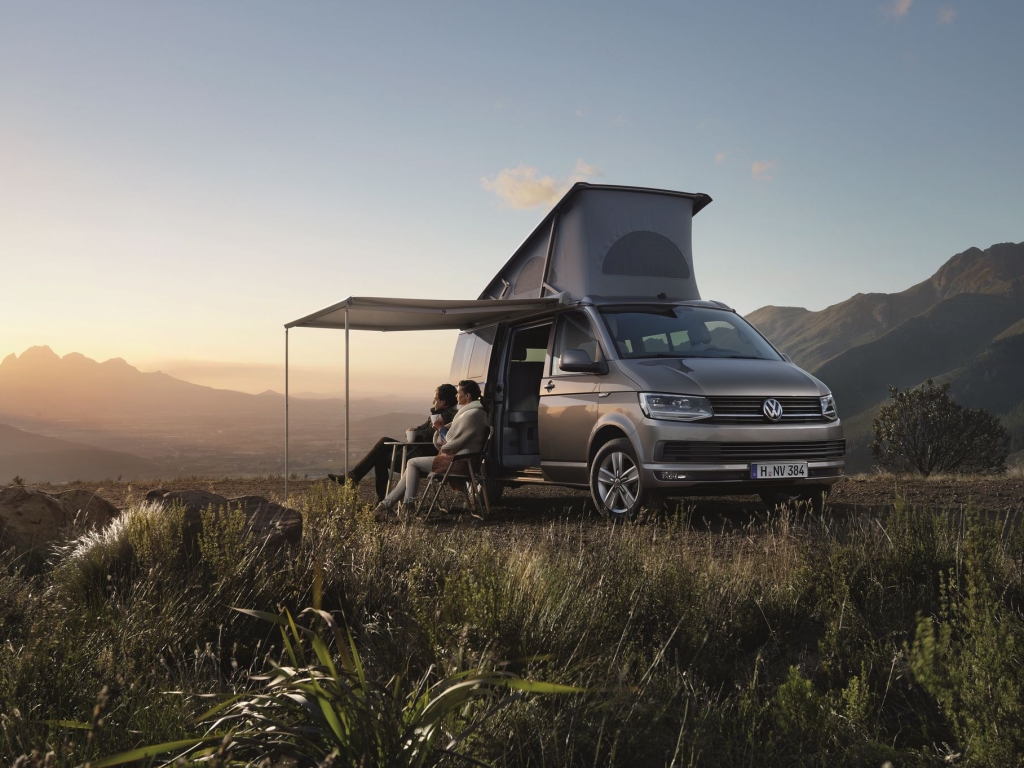 Volkswagen California, Caddy Beach a Multivan - ideální auta na dovolenou