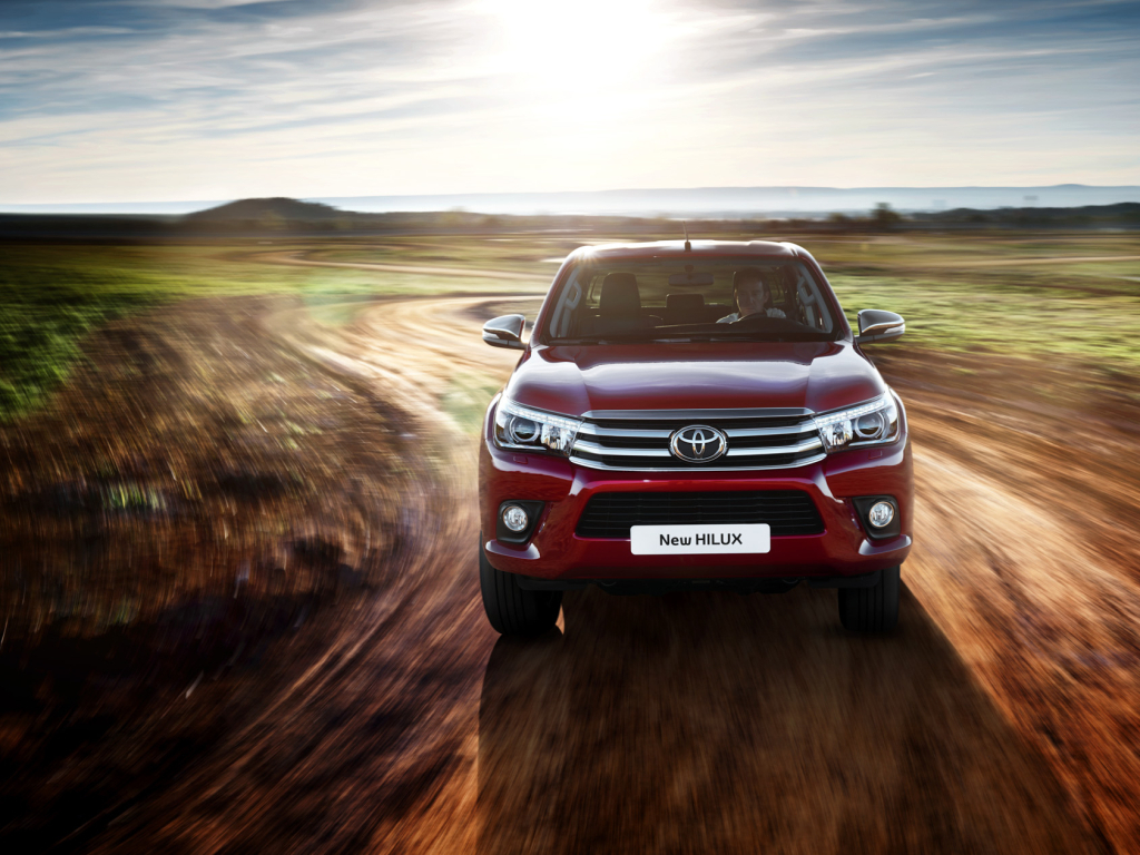 Nezničitelný pick-up Toyota Hilux přijíždí v osmé generaci