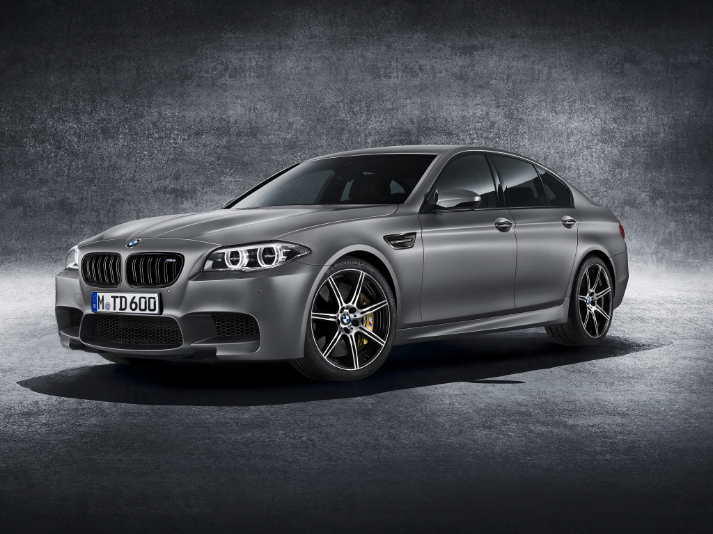 BMW M5 slaví třicetiny speciální edicí