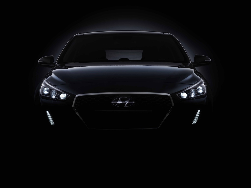 Hyundai představil fotky nové generace modelu i30 (+video)