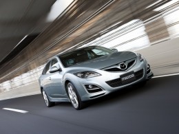 Mazda 6 nejlevnějším vozem střední třídy?