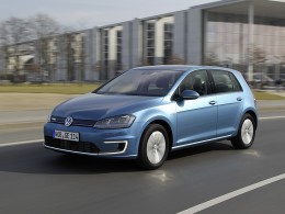 Plně elektrický Volkswagen e-Golf ujede až 190 km