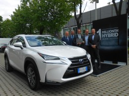 ﻿Automobilka Lexus prodala přes milion hybridů