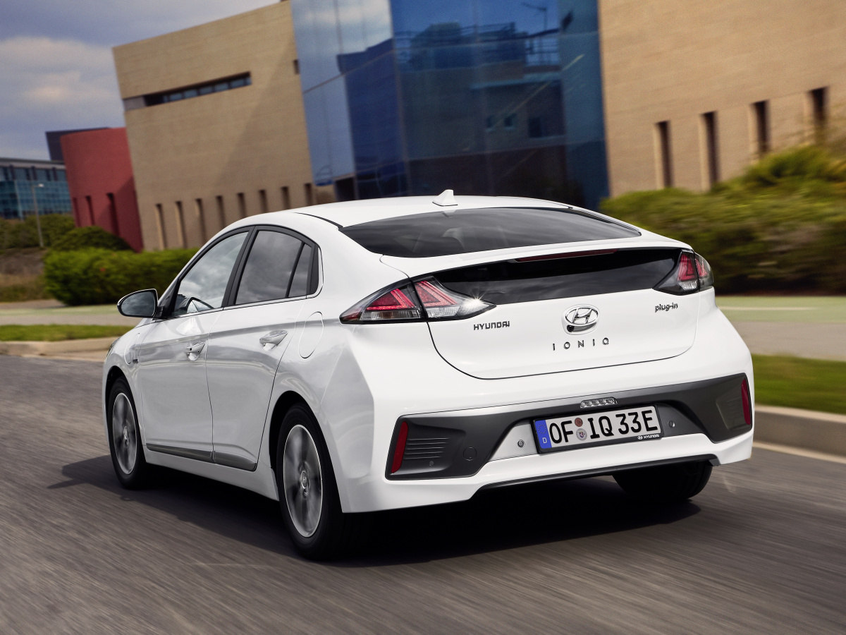 Modernizovaný Hyundai Ioniq vstupuje na český trh ve třech verzích