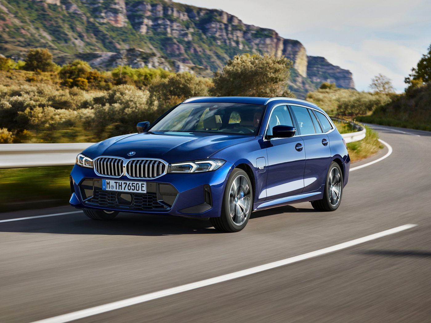 Omlazené BMW řady 3 je tady, ceny začínají lehce nad milionem korun