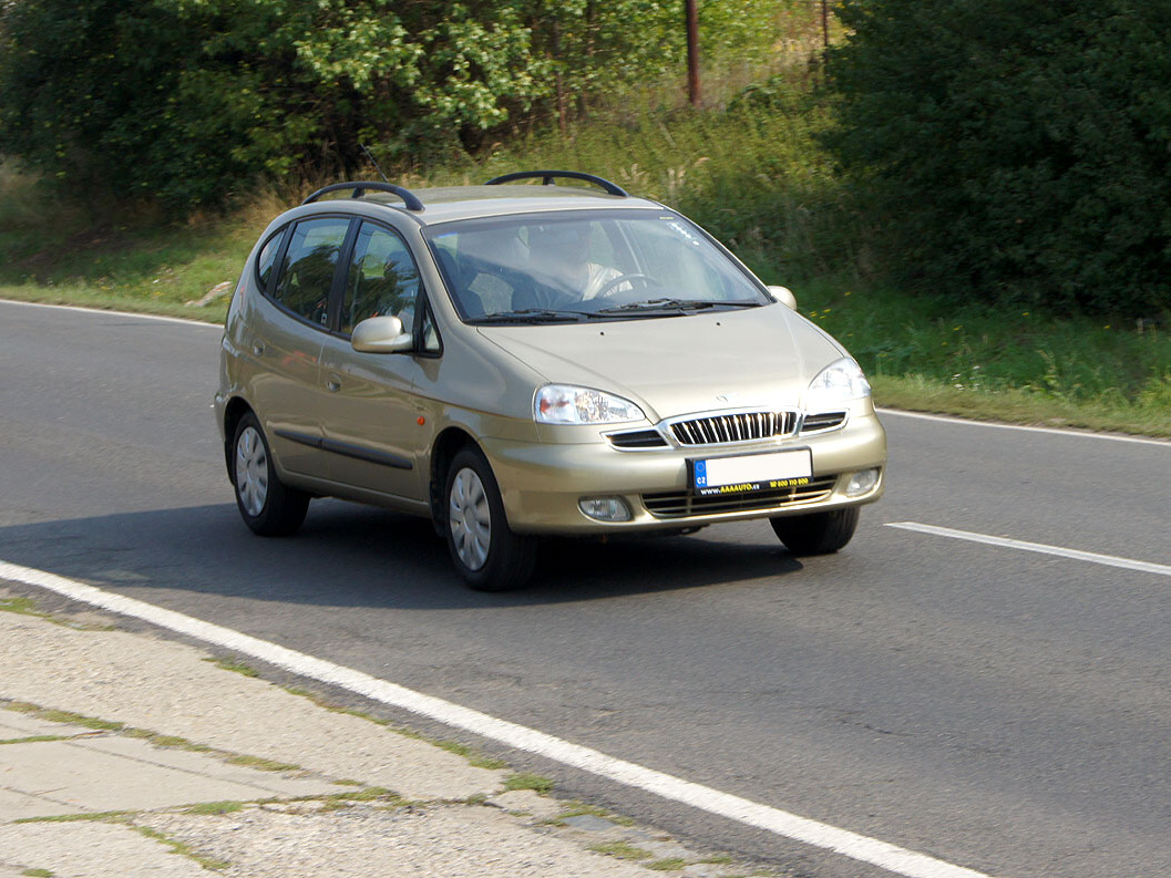 Test ojetiny: Daewoo/Chevrolet Tacuma – Pod dvěma značkami jedno MPV