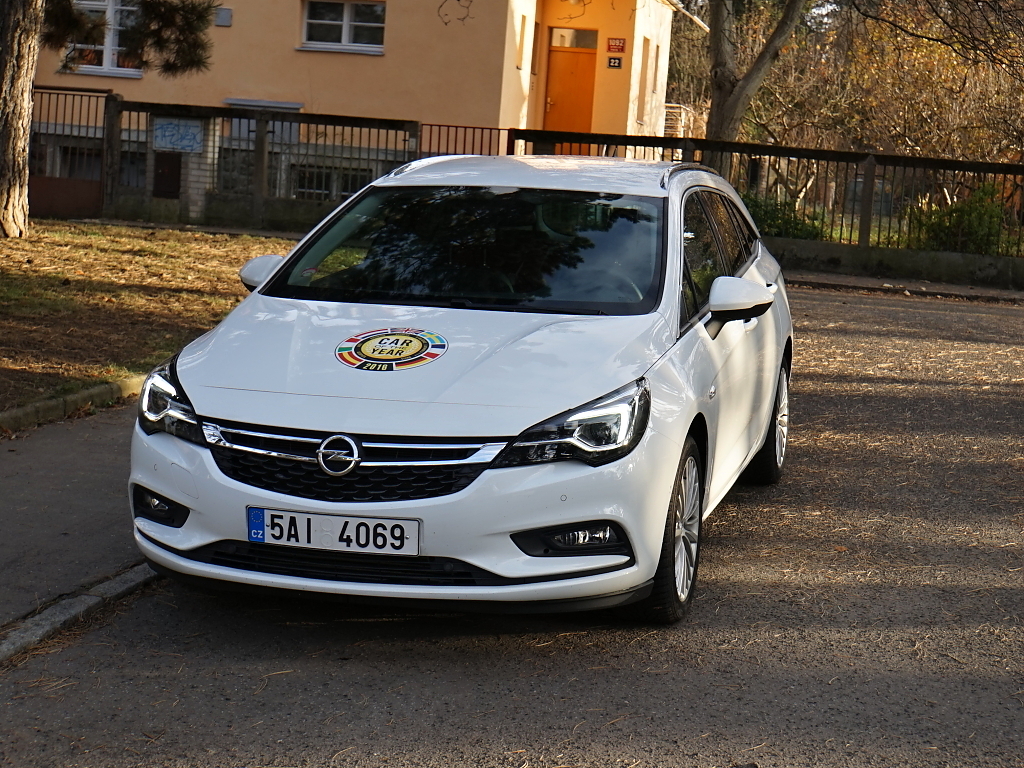 Test: Opel Astra Sports Tourer 1.6 CDTi - jak si vede diesel s automatem?