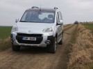 Fotografie k článku Test: Peugeot Partner Tepee 4x4 Dangel (+video)