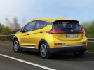 Fotografie k článku Opel oznámil výrobu nového elektromobilu Ampera-e
