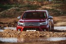 Fotografie k článku Nezničitelný pick-up Toyota Hilux přijíždí v osmé generaci