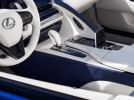 Fotografie k článku Atraktivní Lexus LC 500 Convertible byl oficiálně představen na autosalonu v Los Angeles