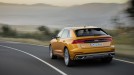 Fotografie k článku Audi Q8 dostalo 39 jízdních asistentů a půjde startovat pomocí mobilu