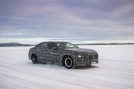Fotografie k článku I elektromobily podléhají testování za polárním kruhem, mrkněte jak si vede BMW i7