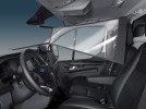 Fotografie k článku Ve Fordech Transit a Tourneo roušky nepotřebujete. Modrý ovál zavádí nové ochranné přepážky