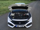 Fotografie k článku Test: Honda Civic 5D 1.0 Turbo VTEC - Vlčí mládě