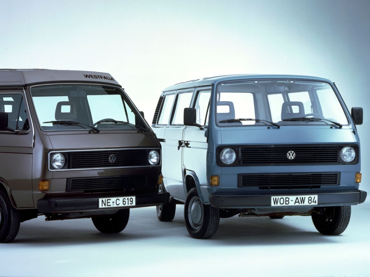 Volkswagen Multivan slaví pětatřicátiny. Po letech jen těžko naleznete univerzálnější model