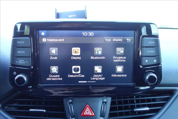 Hyundai i30 1,4 T-GDi,ČR,1 MAJ.,52TIS.KM. - foto 27
