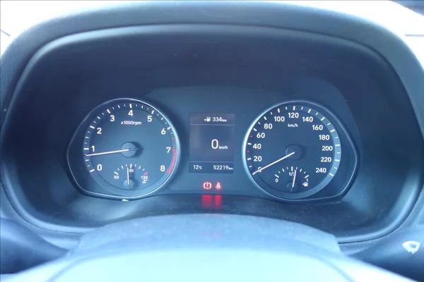 Hyundai i30 1,4 T-GDi,ČR,1 MAJ.,52TIS.KM. - foto 35