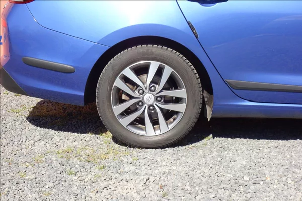 Hyundai i30 1,4 T-GDi,ČR,1 MAJ.,52TIS.KM. - foto 9
