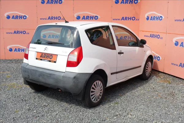 Citroën C2 1,1 i, ČR, ENTREPRISE. - foto 6