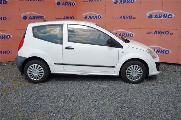 Citroën C2 1,1 i, ČR, ENTREPRISE. - foto 7