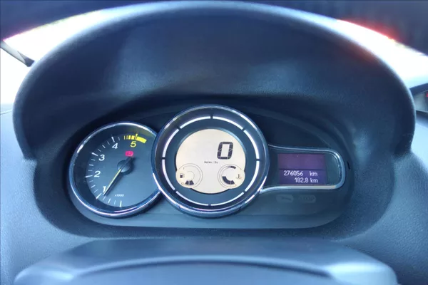 Renault Mégane 1,9 DCi 96KW, ČR, SERVIS.KN. - foto 26
