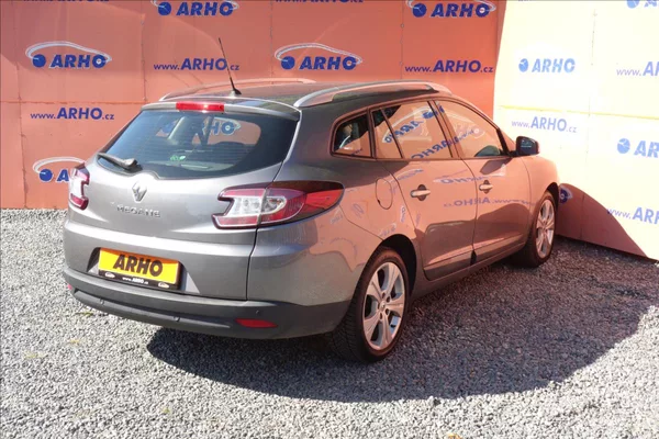 Renault Mégane 1,9 DCi 96KW, ČR, SERVIS.KN. - foto 7