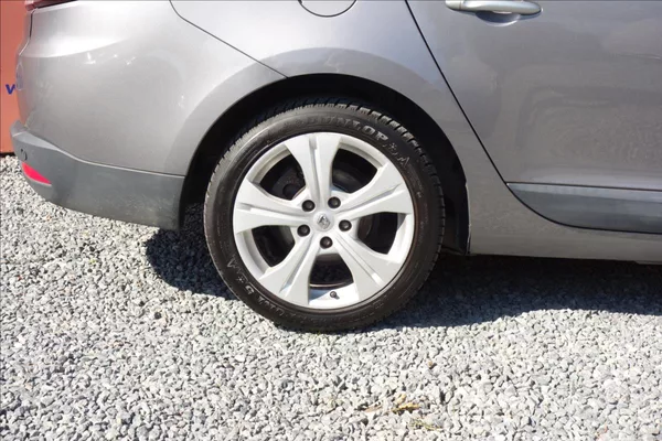 Renault Mégane 1,9 DCi 96KW, ČR, SERVIS.KN. - foto 9