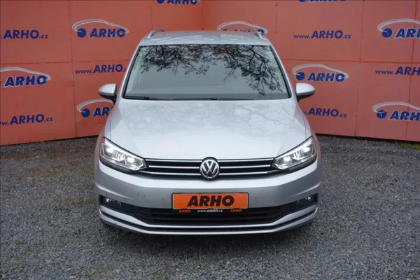 Volkswagen Touran 2,0 TDi 110KW,ČR,SERV.KN.,DSG. - foto 2
