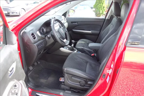 Suzuki Vitara 1,4 BJet,ČR,SERV.KN.,ELEGANCE. - foto 10