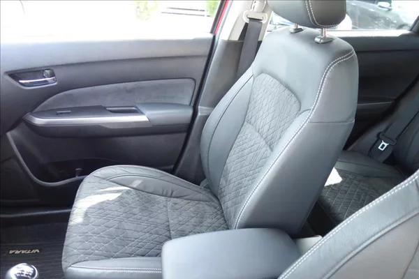 Suzuki Vitara 1,4 BJet,ČR,SERV.KN.,ELEGANCE. - foto 11