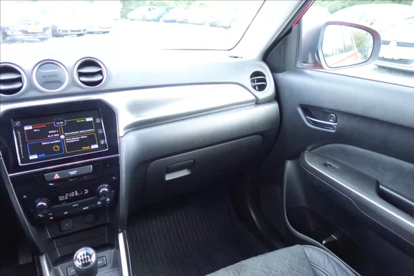 Suzuki Vitara 1,4 BJet,ČR,SERV.KN.,ELEGANCE. - foto 20