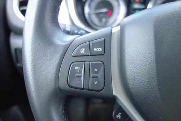 Suzuki Vitara 1,4 BJet,ČR,SERV.KN.,ELEGANCE. - foto 29