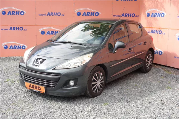 Peugeot 207 1,4 i 54KW, ČR, SERVIS. KN. - foto 3