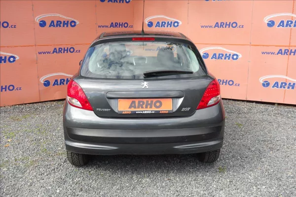 Peugeot 207 1,4 i 54KW, ČR, SERVIS. KN. - foto 6