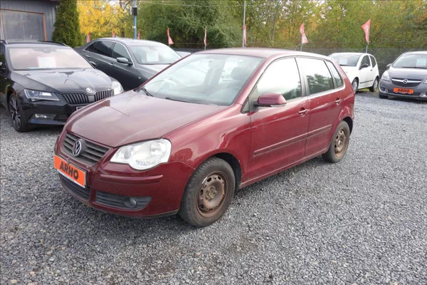 Volkswagen Polo 1,2 i, ČR, SERV.KN., COMFORT. - foto 2