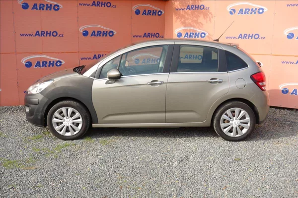 Citroën C3 1,4 i, ČR, SERV.KN., CHROM. - foto 4