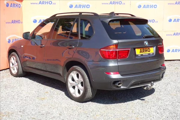 BMW X5 40d 225KW,xDRIVE,NAVIGACE. - foto 35