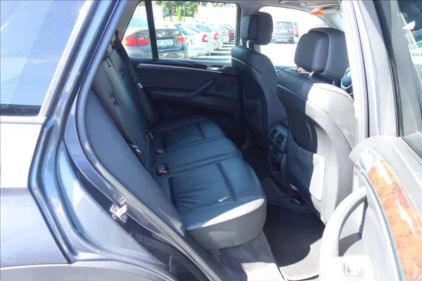 BMW X5 40d 225KW,xDRIVE,NAVIGACE. - foto 8