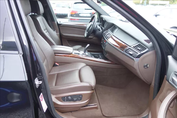 BMW X5 40d 225KW,xDRIVE,PANORAMA. - foto 16