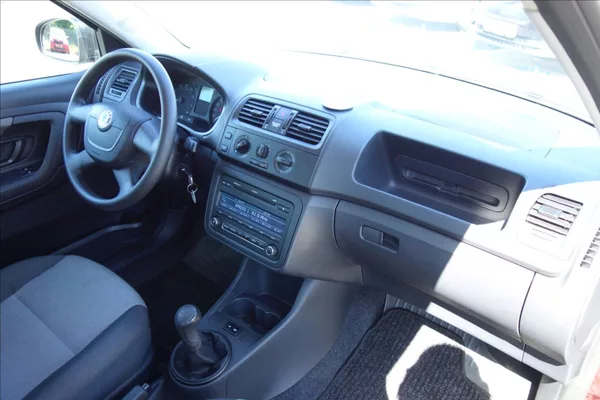 Škoda Fabia 1,2 TSi 63KW, KLIMA, ACTIVE. - foto 11