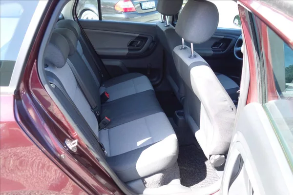 Škoda Fabia 1,2 TSi 63KW, KLIMA, ACTIVE. - foto 12