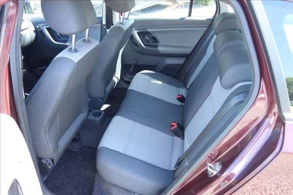 Škoda Fabia 1,2 TSi 63KW, KLIMA, ACTIVE. - foto 13