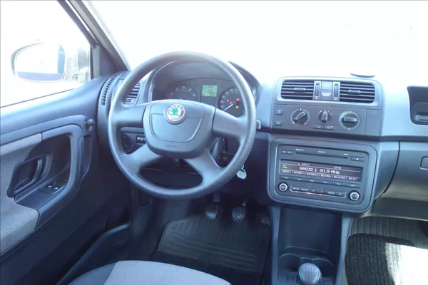 Škoda Fabia 1,2 TSi 63KW, KLIMA, ACTIVE. - foto 17